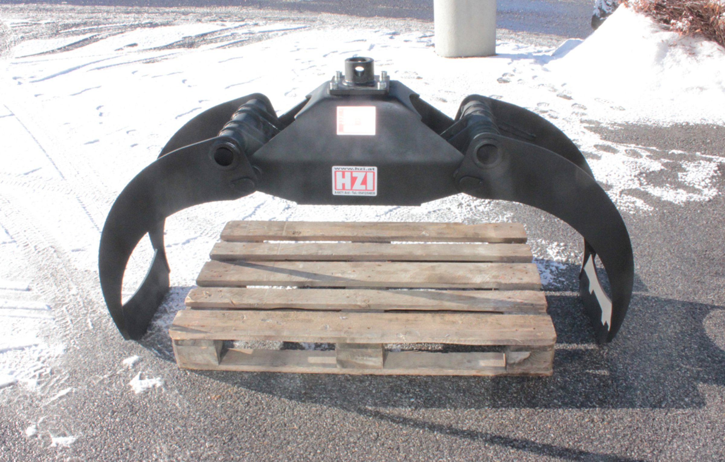Holzgreifer 1560 - Hydraulik Zentrum Industriebedarf, Arzl im Pitztal