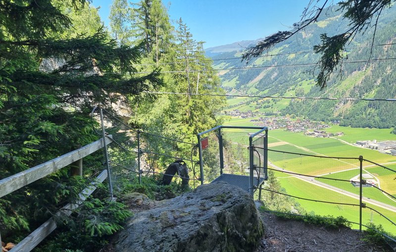 aussichtskanzel-zillertal-3.jpg
