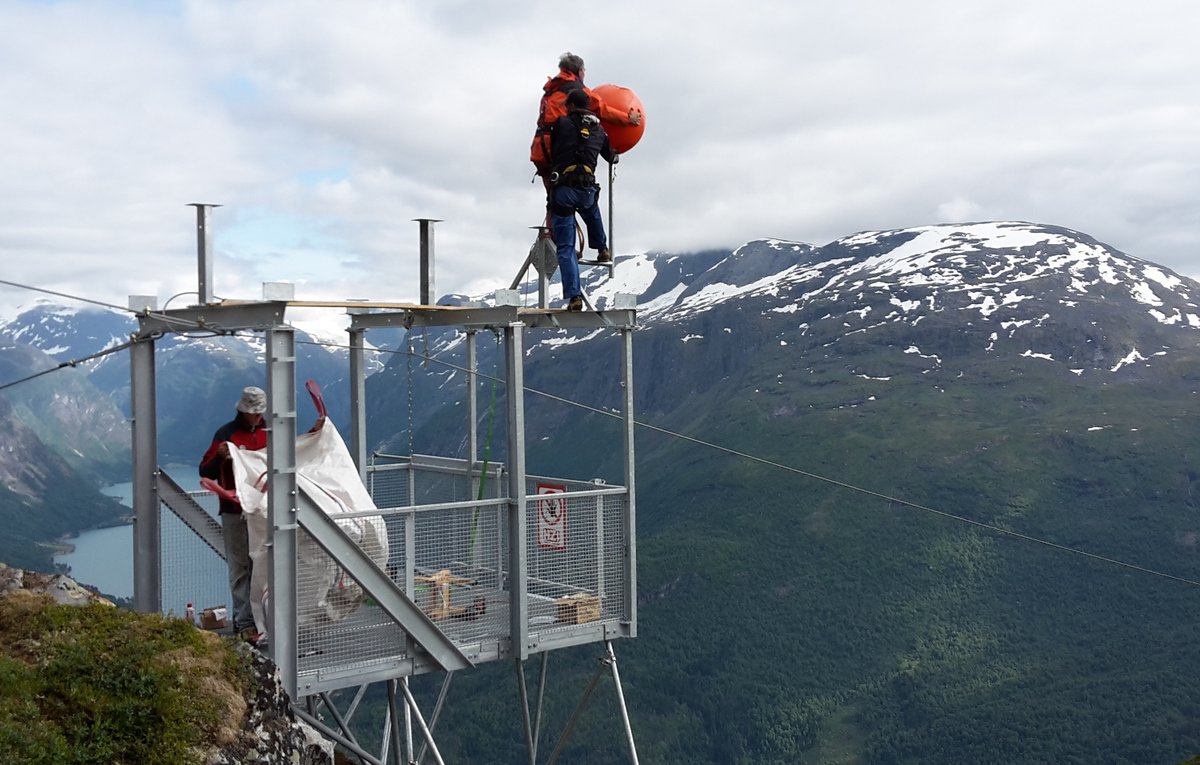 zipline-flyingfox-loen-norwegen-1500x956-web-bild1.jpg