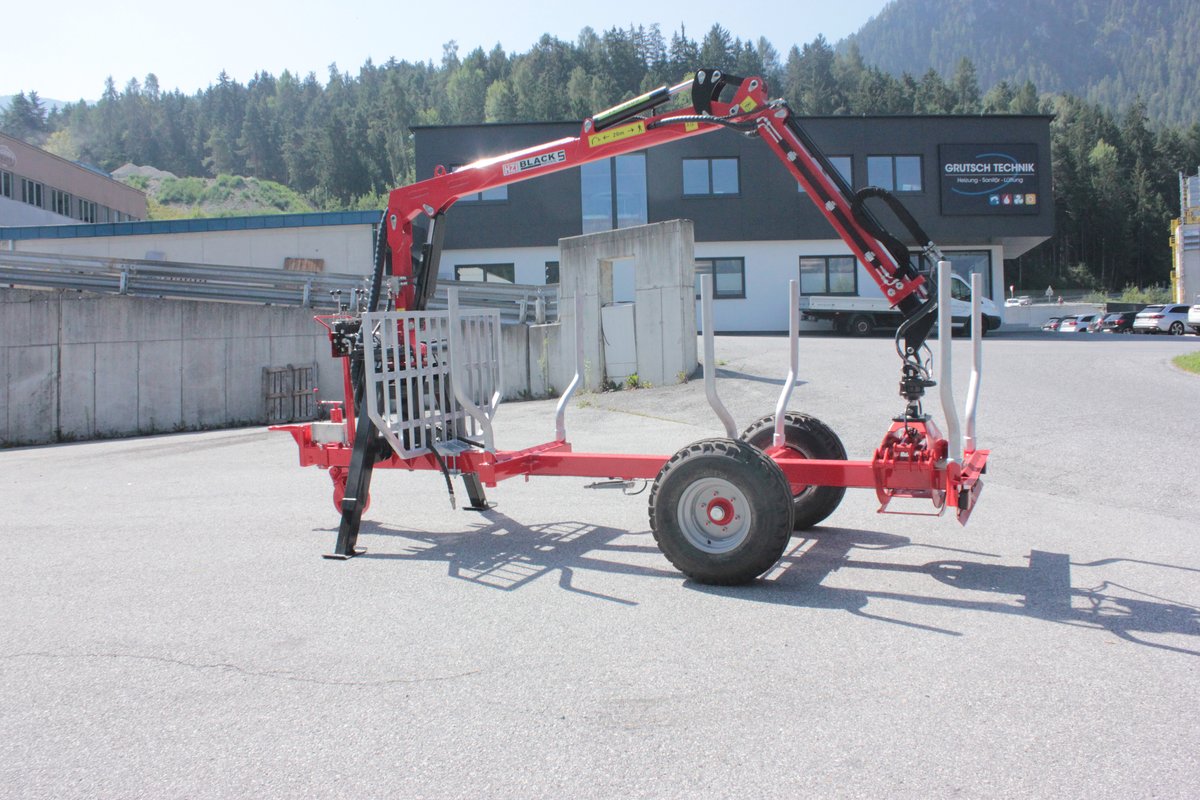 Forstkran BS-4700A-26 Dreipunktabstützung