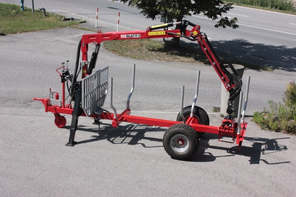 Rückewagen 5 Tonnen mit Forst-Teleskopkran 6m - 5.jpg